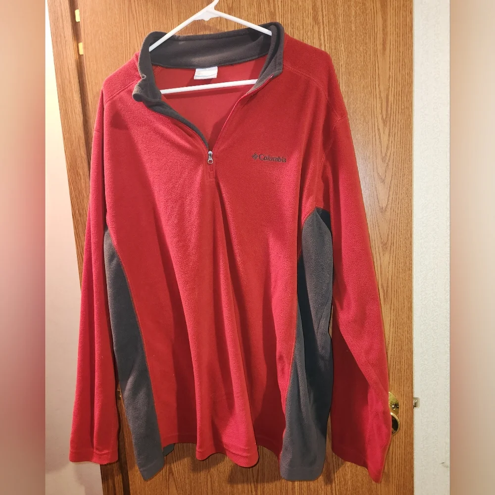 Columbia Men's XXL Red And Gray Pullover - Picture 4 of 8